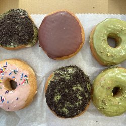 Dottie’s Donuts