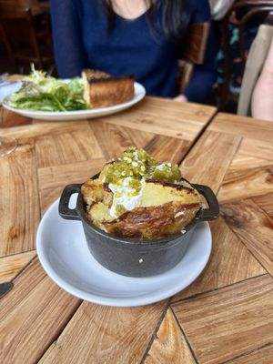 Vinegar Hill House by null