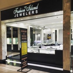Fashion Island Jewelers - Store Front