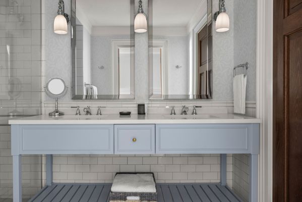 The Lake Estate on Winnisquam by null