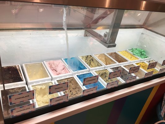 Dylan S Candy Bar 52 Main St East Hampton Ny Restaurants Mapquest