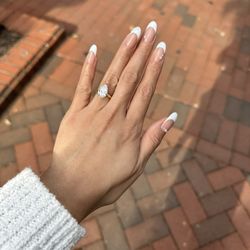 L'Vee Nails Spa