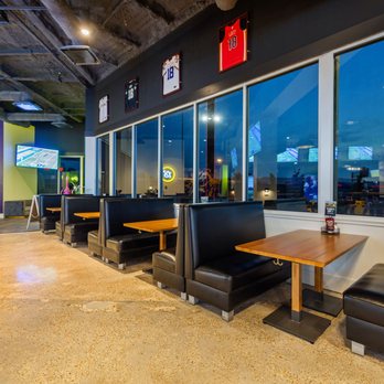 Loft18 - Sports Bars Near Me - Baton Rouge, Louisiana