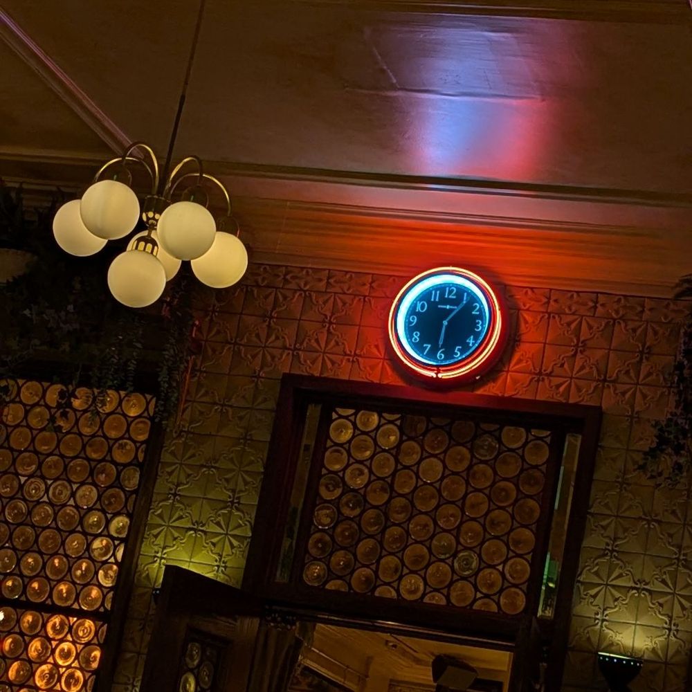 Café Chelsea - French Near Me - New York, New York