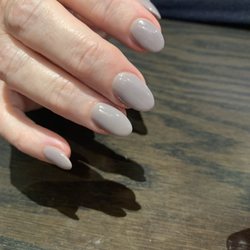 Vi Nails & Spa - Dip Nails