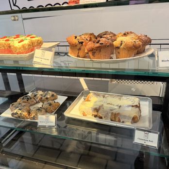 Donut Bar & Bakery - Inside - Breakfast & Brunch Near Me - San Diego, California Donut Bar & Bakery - Inside - Breakfast & Brunch Near Me - San Diego, California