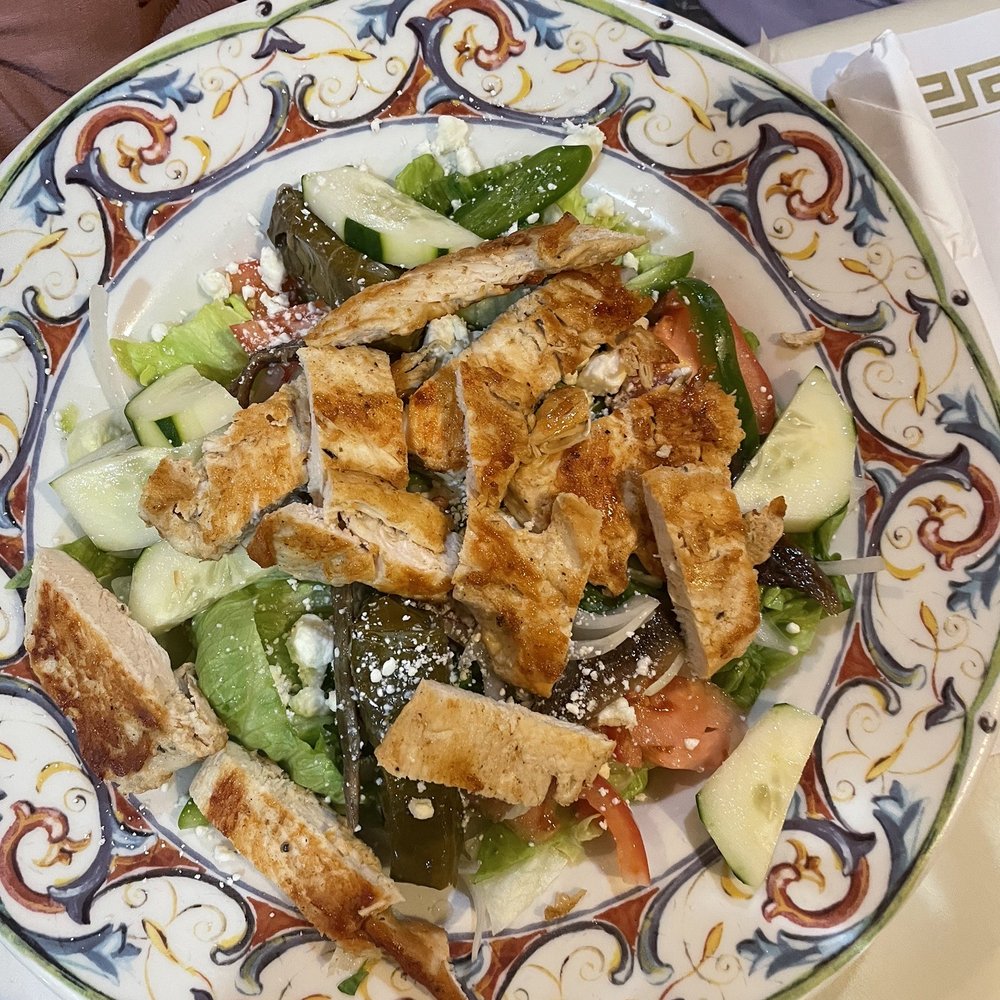 Vip Diner - Grilled Chicken Salad Platter - Diners Near Me - Jersey City, New Jersey