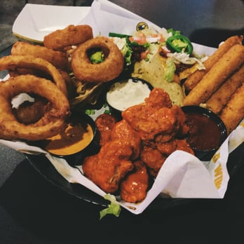 Buffalo Wild Wings - Shared a house sampler with the boyfriend. - Chicken Wings Near Me - Tallahassee, Florida Buffalo Wild Wings - Shared a house sampler with the boyfriend. - Chicken Wings Near Me - Tallahassee, Florida