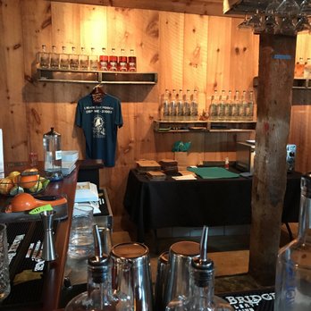Wiggly Bridge Distillery - Distilleries Near Me - York, Maine