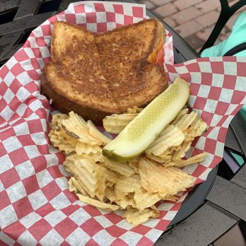 Hungry Pelican - Grilled cheese - Delis Near Me - Manteo, North Carolina Hungry Pelican - Grilled cheese - Delis Near Me - Manteo, North Carolina