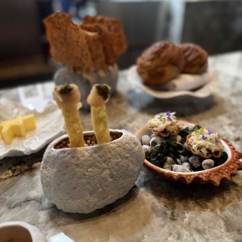 Danico - FRESH BAKED ARTISAN BREAD SERVICE - Wine Bars Near Me - Toronto, Ontario