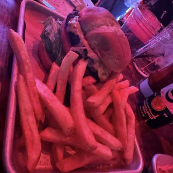 Ole Red - Great burger! Lotta fries - Southern Near Me - Las Vegas, Nevada Ole Red - Great burger! Lotta fries - Southern Near Me - Las Vegas, Nevada