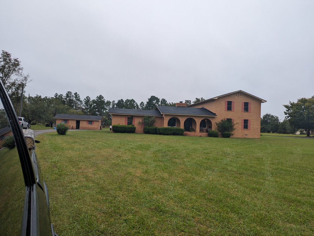 Slide of Diamond Roofing & Renovations