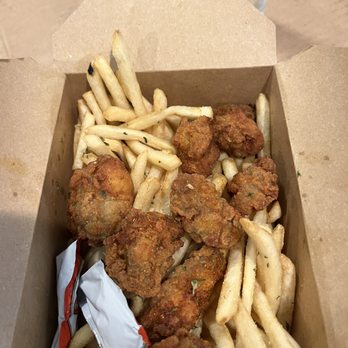 Boil Daddy - Fried oysters - Cajun/Creole Near Me - Long Beach, California