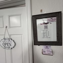 Laura’s Lash Bar - Entrance