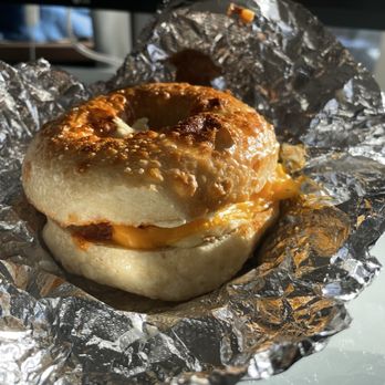 Beet Jar - Bagel special - Juice Bars & Smoothies Near Me - Cleveland, Ohio