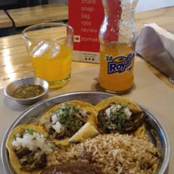 Guisados - Three taco sampler