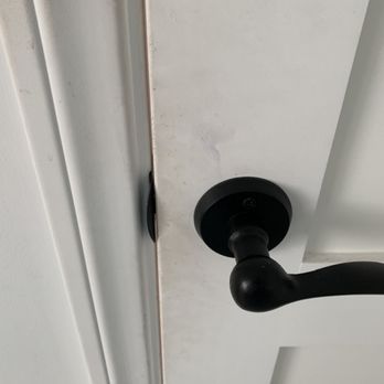 Earth Organic Cleaning Services - Before - Home Cleaning Near Me