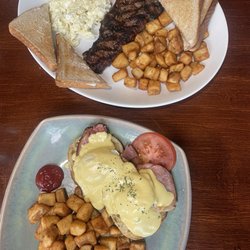 Five-O Bar & Grill - Eggs Benny & Steak & Eggs