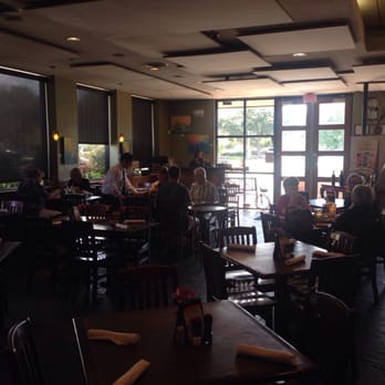 Hungry's - Dining room 2 - New American Near Me - Houston, Texas