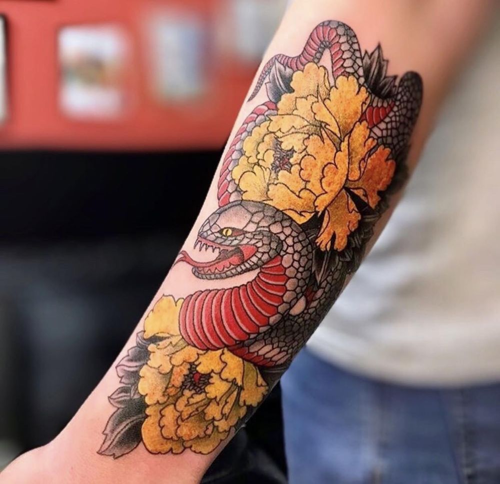 Never Enough Tattoos Logo