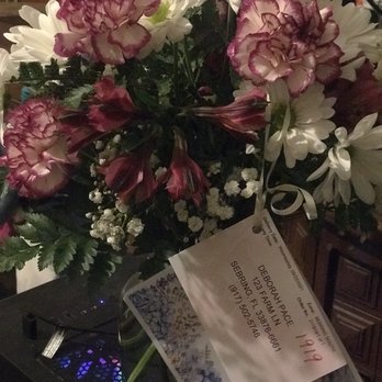 Ridge Florist - This is what I rec'vd . - Florists Near Me - Sebring, Florida