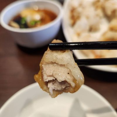 Paik's Noodle North York 홍콩반점 by null