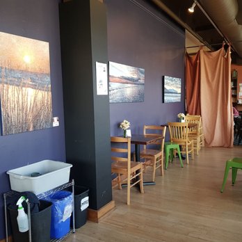 Evolve Chocolate + Cafe - Cafes Near Me - Bellingham, Washington