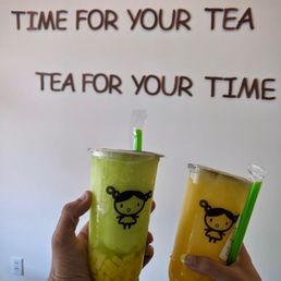 Mango/kiwi slushy with mango jellies and mango/passion fruit slushy with mango jellies.