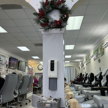 La Belle Nail Spa - Nail Salons Near Me - Huntsville, Alabama La Belle Nail Spa - Nail Salons Near Me - Huntsville, Alabama