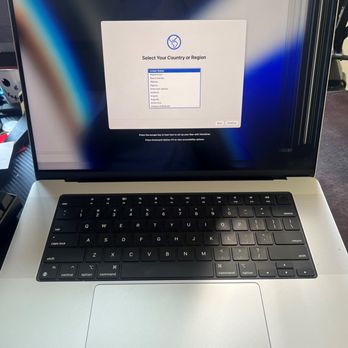Kerry's Computers - 2021 MacBook pro m1 screen before screen replacement - IT Services & Computer Repair Near Me
