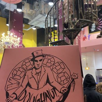 Voodoo Doughnut - The Shop & our box - Bakeries Near Me - Orlando, Florida