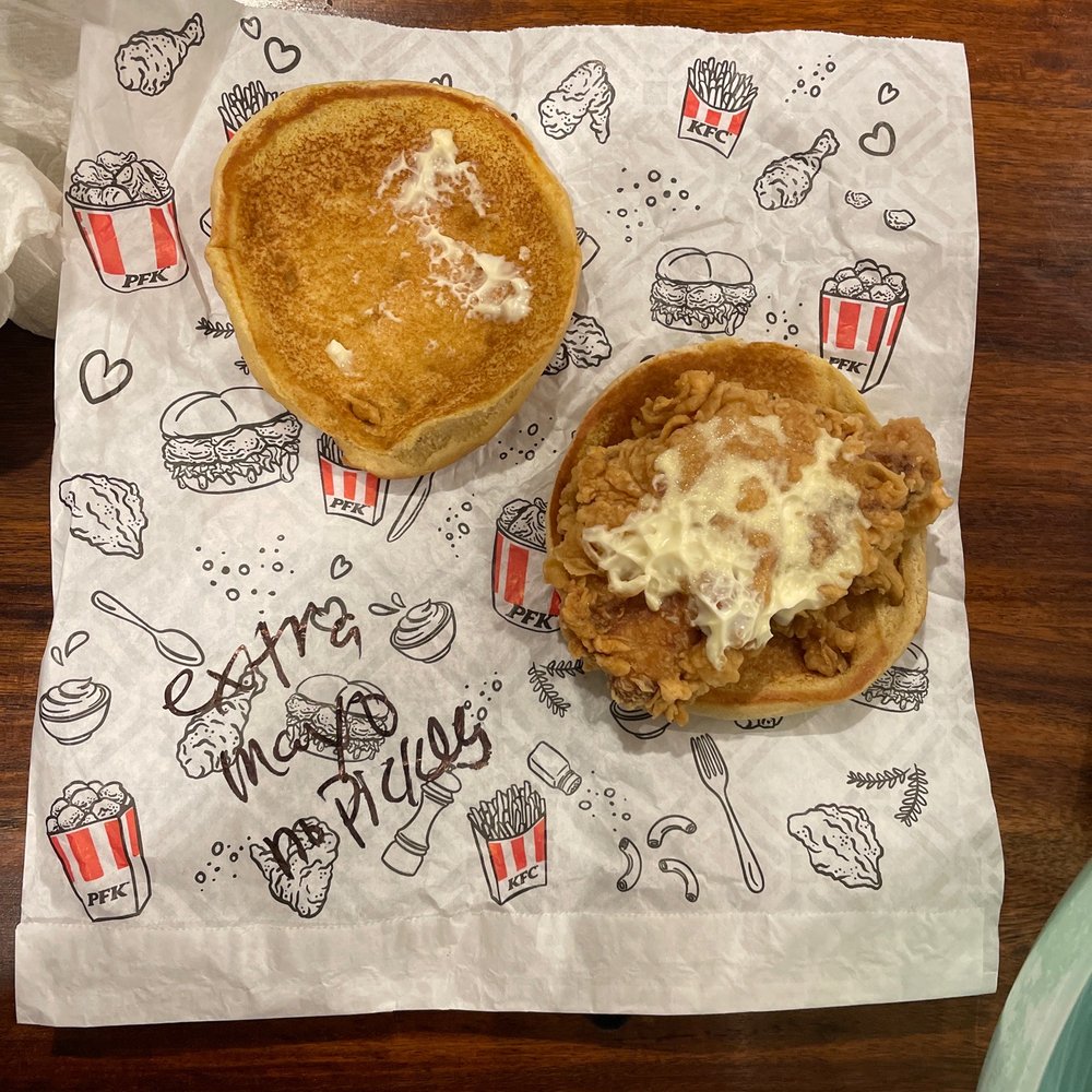 KFC - Where's the extra mayo? At least they got no pickles right - Chicken Shop Near Me - Calgary, Alberta KFC - Where's the extra mayo? At least they got no pickles right - Chicken Shop Near Me - Calgary, Alberta
