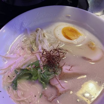 Gyoza Studio Kubota - White paitan chicken ramen - Japanese Near Me - Honolulu, Hawaii Gyoza Studio Kubota - White paitan chicken ramen - Japanese Near Me - Honolulu, Hawaii