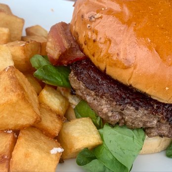 Finch & Fifth - Truffle Burger - Bars Near Me - Augusta, Georgia