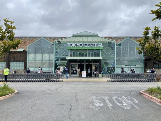 Tokyo Central Gardena by null