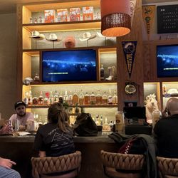 Howdy Sore Loser - Bar Seating