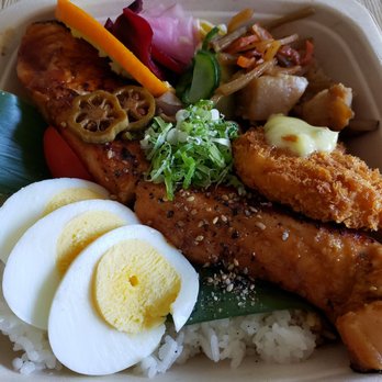 Hanamaru - Salmon bento - Grocery Near Me - East York, Ontario Hanamaru - Salmon bento - Grocery Near Me - East York, Ontario