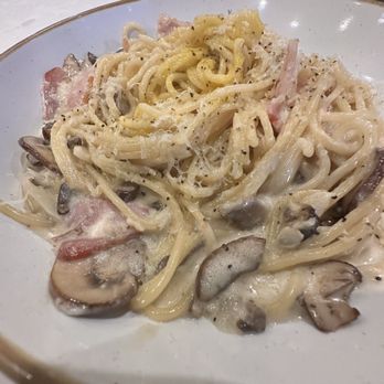 dPlace Steak & Pasta - Carbonara - Steakhouses Near Me - Fullerton, California