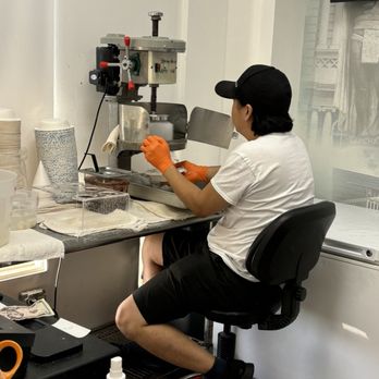 Shimazu Shave Ice - Large shave ice in process - Shaved Ice Near Me - Honolulu, Hawaii Shimazu Shave Ice - Large shave ice in process - Shaved Ice Near Me - Honolulu, Hawaii