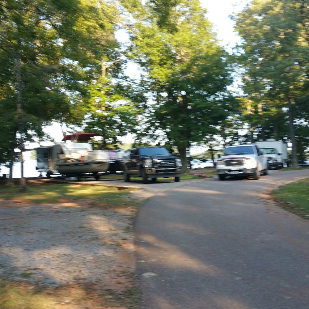Unhitched Wheeler Lake - Camping sites - RV Parks Near Me - Hillsboro, Alabama Unhitched Wheeler Lake - Camping sites - RV Parks Near Me - Hillsboro, Alabama