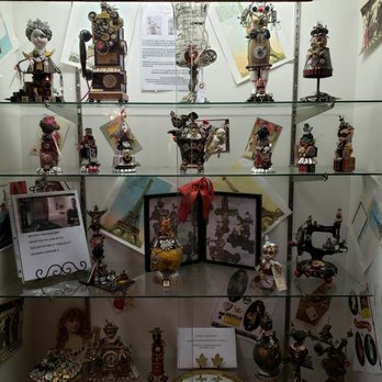 Country Roads Antiques - Antiques Near Me - Orange, California