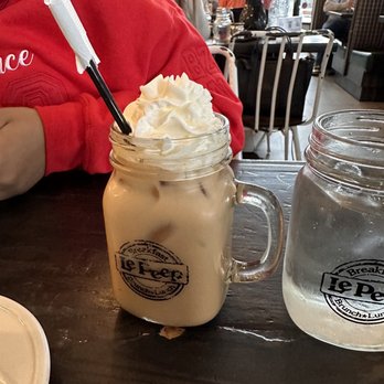 Le Peep - Chai latte - Breakfast & Brunch Near Me - Edison, New Jersey