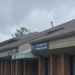 COPC Spine & Joint - Office entrance off of Cleveland Ave.