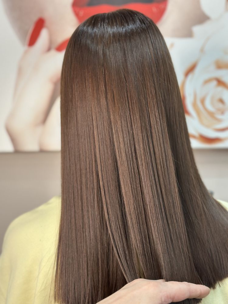 ViDa Hair Studio Logo