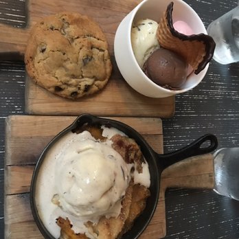 Tiny Boxwoods - Milk & cookie, peach cobbler - New American Near Me - Houston, Texas Tiny Boxwoods - Milk & cookie, peach cobbler - New American Near Me - Houston, Texas