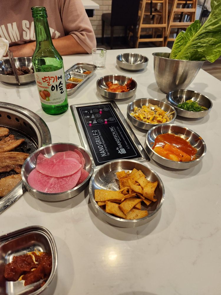BAWI KOREAN BBQ 36 Photos & 26 Reviews 6107 W Mequon Rd, Mequon