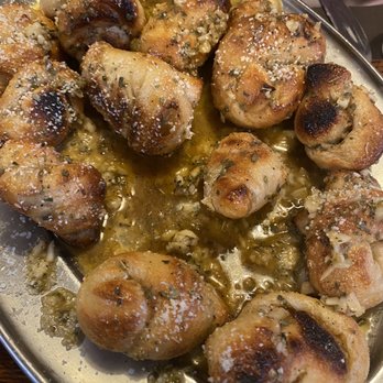 Villa Ballanca - Garlic Knots - absolutely delicious - Italian Near Me - Lower burrell, Pennsylvania