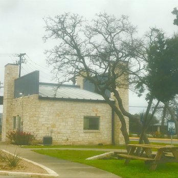 Mister Car Wash - Office with rose garden - Car Wash Near Me - Austin, Texas Mister Car Wash - Office with rose garden - Car Wash Near Me - Austin, Texas