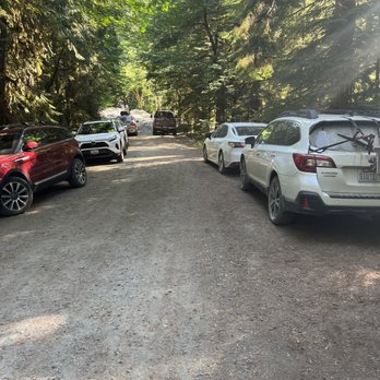 Mount Baker-Snoqualmie National Forest - Parking along the side of the gravel road - Parks Near Me - Everett, Washington